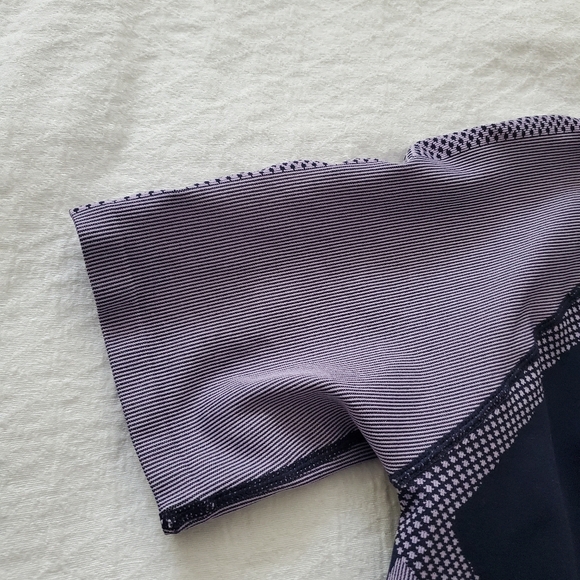 FABLETICS NWT Purple "Jessie" Seamless Crop Top- XL - RARE - Picture 8 of 10